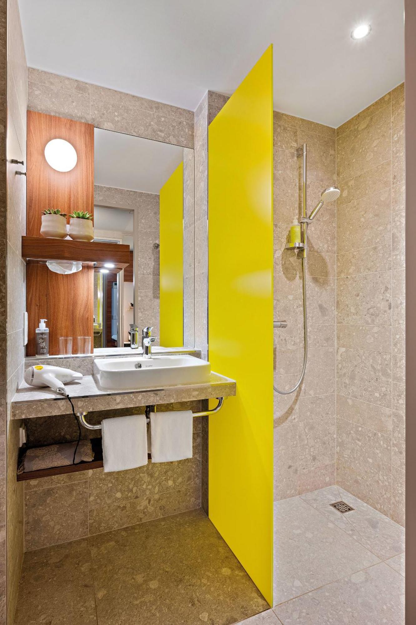 Hey Lou Hotel Monheim Am Rhein Bagian luar foto