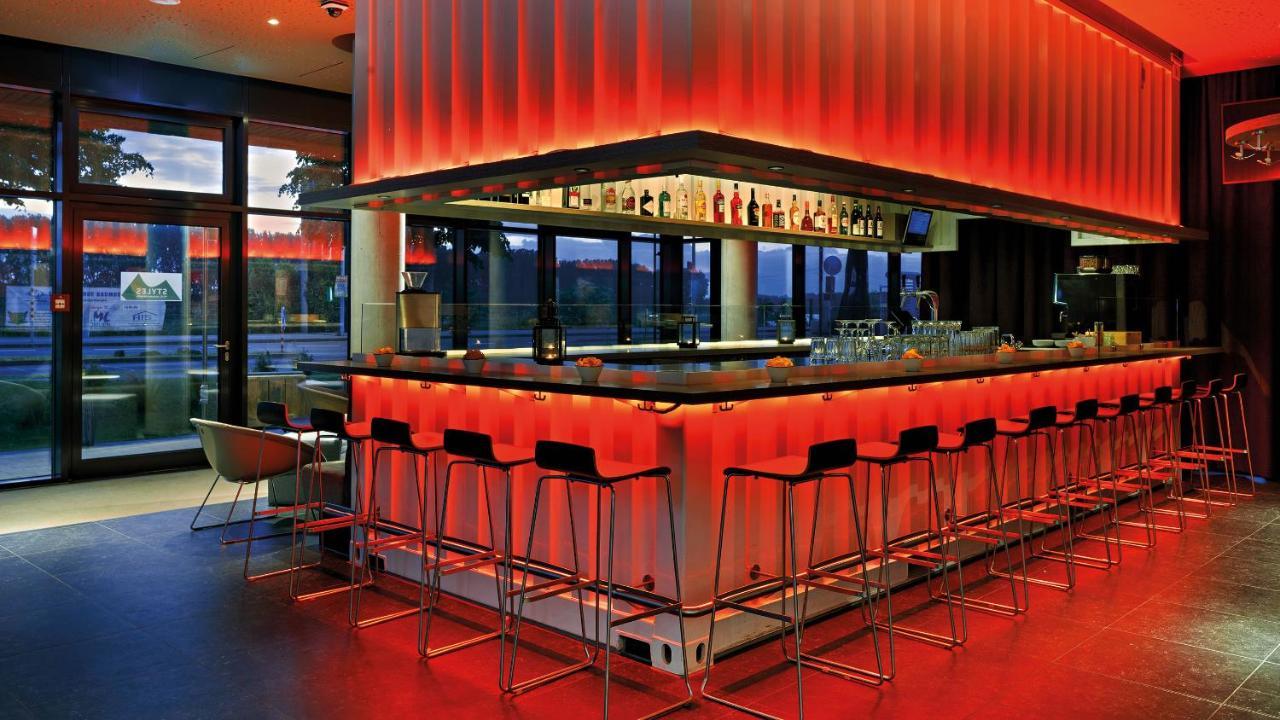 Hey Lou Hotel Monheim Am Rhein Bagian luar foto