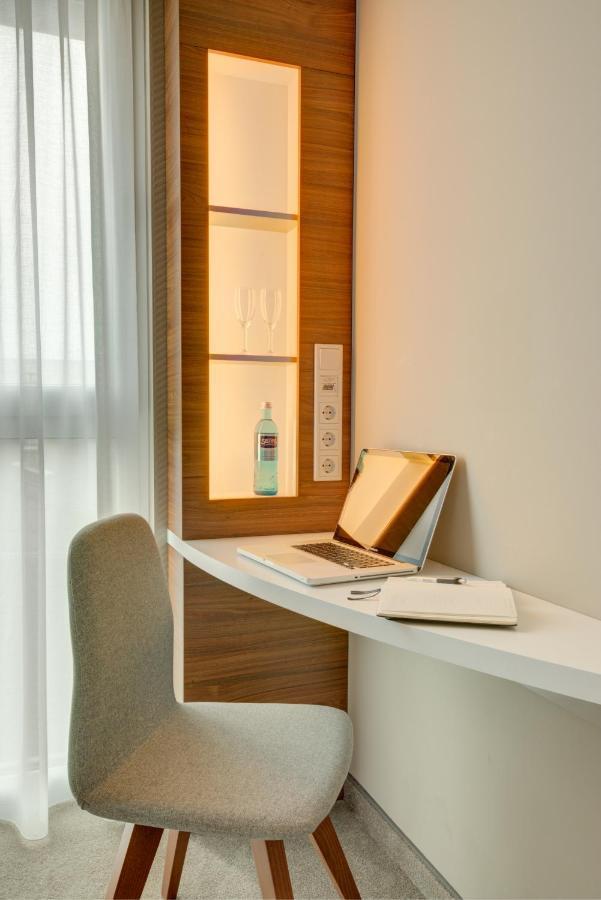 Hey Lou Hotel Monheim Am Rhein Bagian luar foto