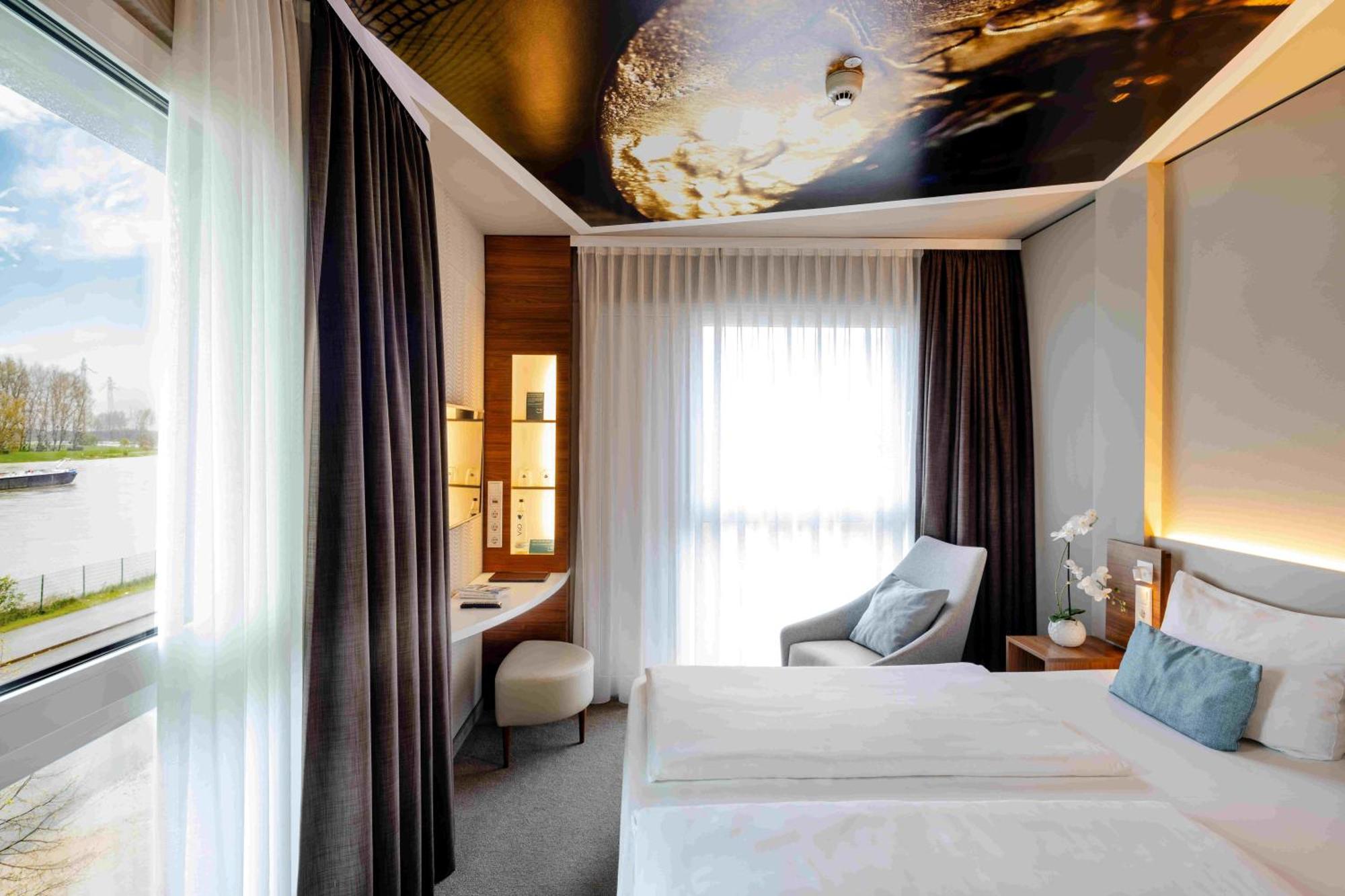 Hey Lou Hotel Monheim Am Rhein Bagian luar foto